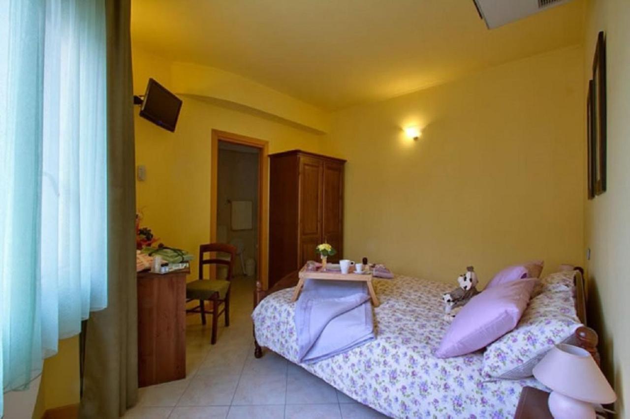 Pergola Rooms Tolmezzo Exterior foto