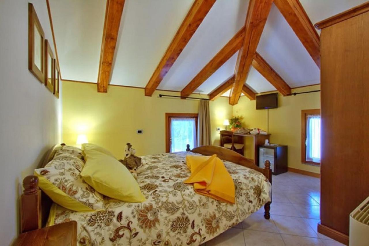 Pergola Rooms Tolmezzo Exterior foto